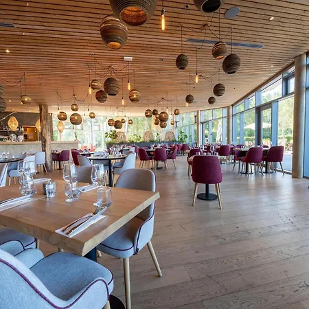 Дом отдыха Retreat With Luxury Comfort *