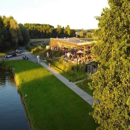 Retreat With Luxury Comfort *